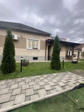 Продається 5 ти кімн. Будинок в Ужгороді - фото 1