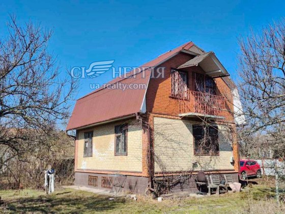 ДАЧА Осокорки Садова 45, 100 м до Дніпра 15 хв до метро Славутич