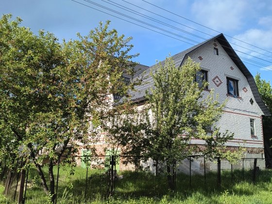 Продається будинок з земельною ділянкою в м. Чернігів Чернігів