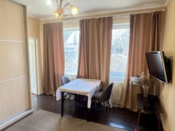 Будинок Казбет Черкаси