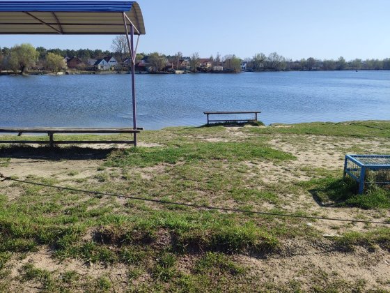 Продам 1/2 частину будинку в мальовничому місці. Чернігів