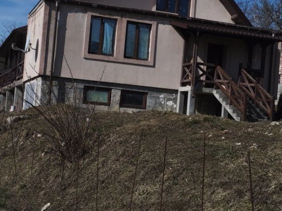 Продається 1 поверховий будинок по вул Оршівська Черновцы