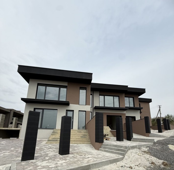 Продаж таунхаусу БАМ. - фото 1