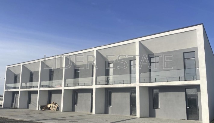 Продаж таунхауса Ужгороді 100м2 - фото 1