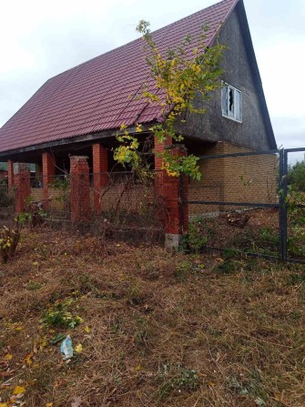 Дом без внутренней отделки. - фото 1