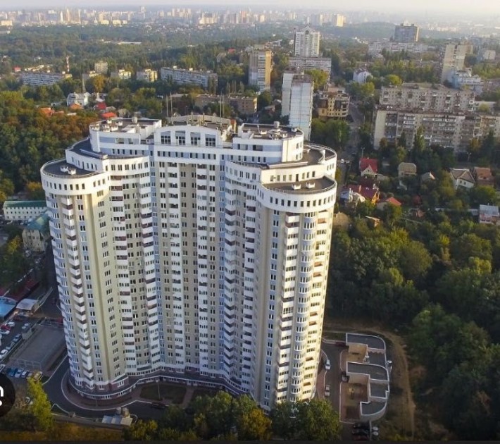 Здається паркомісце за адресою вул. Ризька 73г жк Сирецький бояр - фото 1