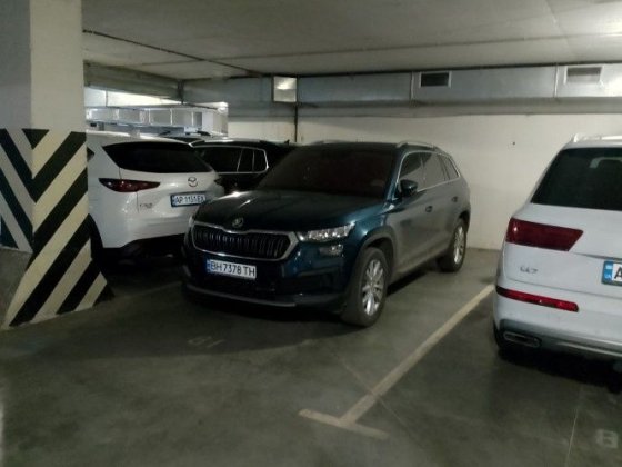 Место в паркинге 3500гр., 3300 Запорожье