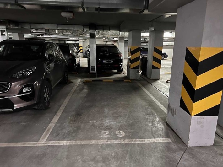 Паркомісце Милославичі Троєщина - фото 1