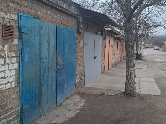 Пл. Поляка гараж кап. Сдам Запорожье