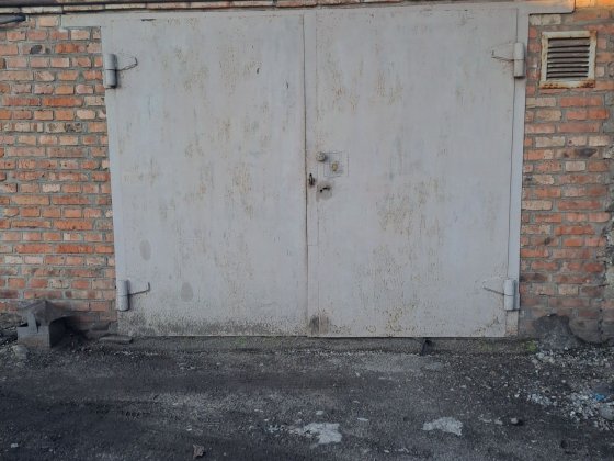 П. Поляка  Капітальний гараж Запорожье