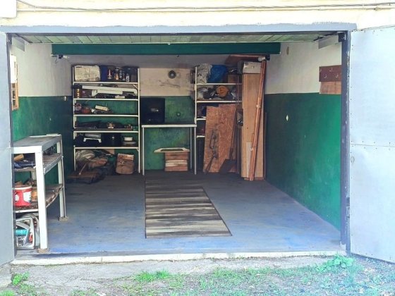 Сдаётся гараж ,ул. Шинная 12
На длительный срок. !!!!!! Связь толь