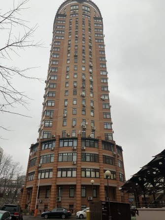 Оренда паркомісця в підземному паркінгу Печерськ - фото 1