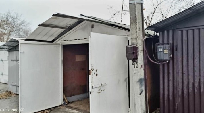 Сдам в аренду гараж  на Посёлке котовского, Марсельская. - фото 1