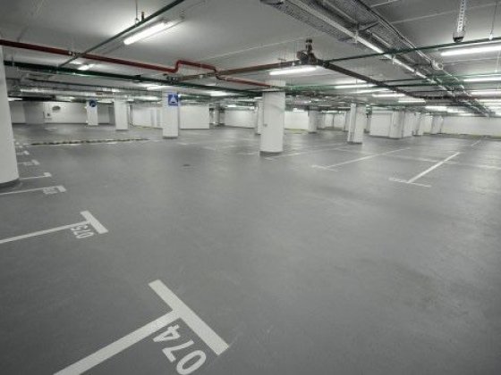 Сдам подземный паркинг с зарядкой Харьков