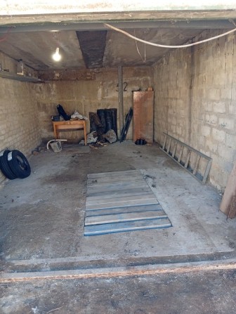 Гараж Новые дома м.Армейская - фото 1