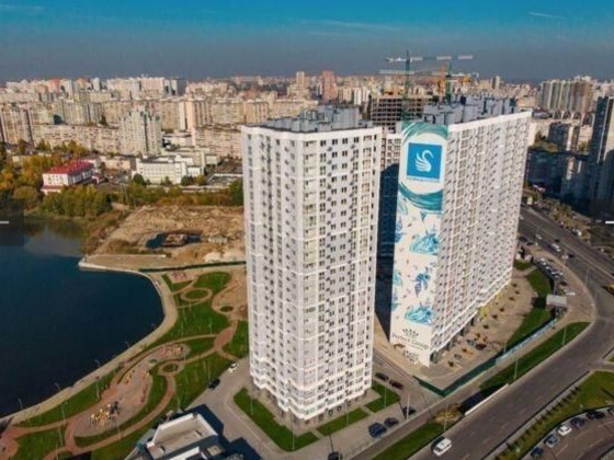 сдам паркінг ЖК Лебединий Ревуцького 40В, 40б