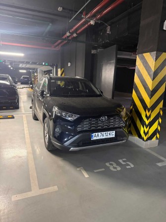 Оренда паркомісця у ЖК TRIIINITY Печерськ - фото 1