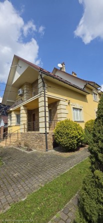 Будинок в елітному районі на Ближній Роші - фото 1