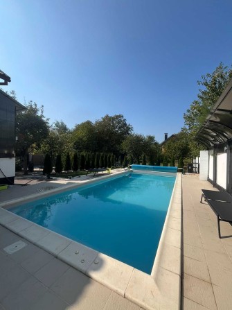 Будинок на Роші з басейном та повною енергонезалежністю - фото 1