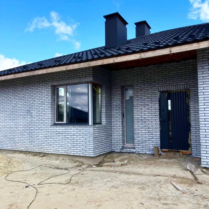 Будинок Американка з внутрішніми роботами - фото 1