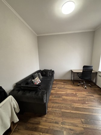 Продаж будинку вул. Маршала Рибалка, +10сот землі, всі комунік.міські - фото 1