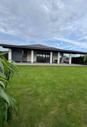 Терміновий продаж будинку в Ужгороді, 145 м2, район Садовий - фото 1