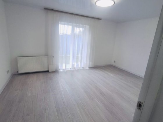 Продаж американки . Ужгород