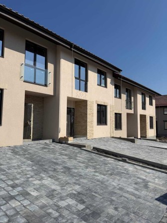 Продам котедж в КМ Етнія на Щасливому, максимальна комплектація - фото 1