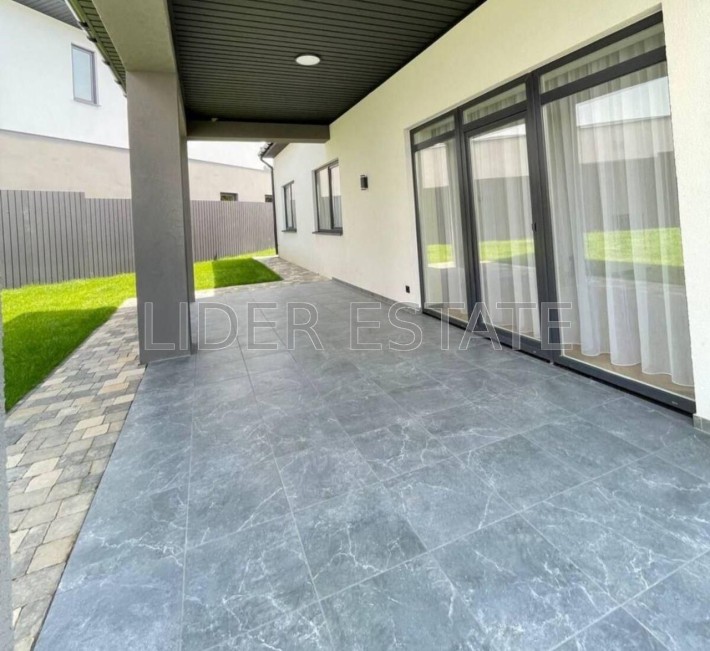 Продаж 4-к будинку 135м² в Ужгороді, 5 соток - фото 1