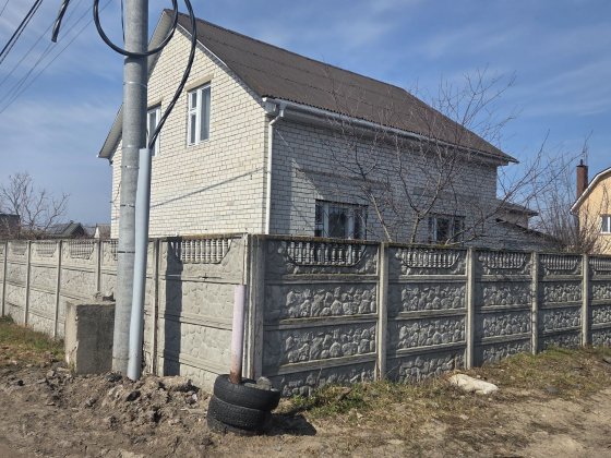 Осокорки, Абрикосова,  с/т "Святище"