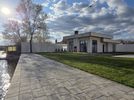 Дом на берегу реки от собственника.Самаровка