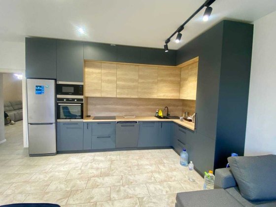 Сучасний 1 поверховий будинок центр Таромського Днепр