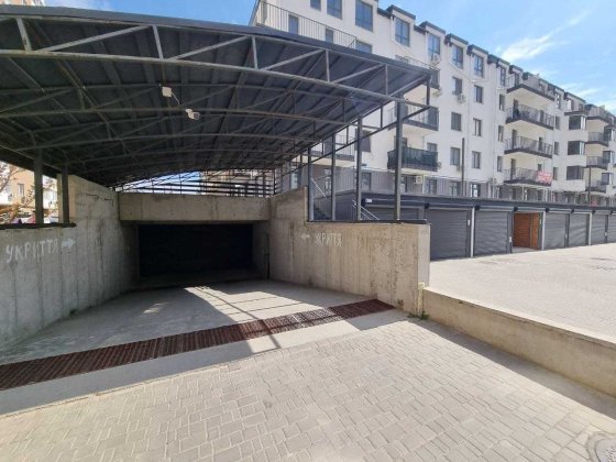 Здам в оренду броньований підземний паркінг. Сахарова. Одесса