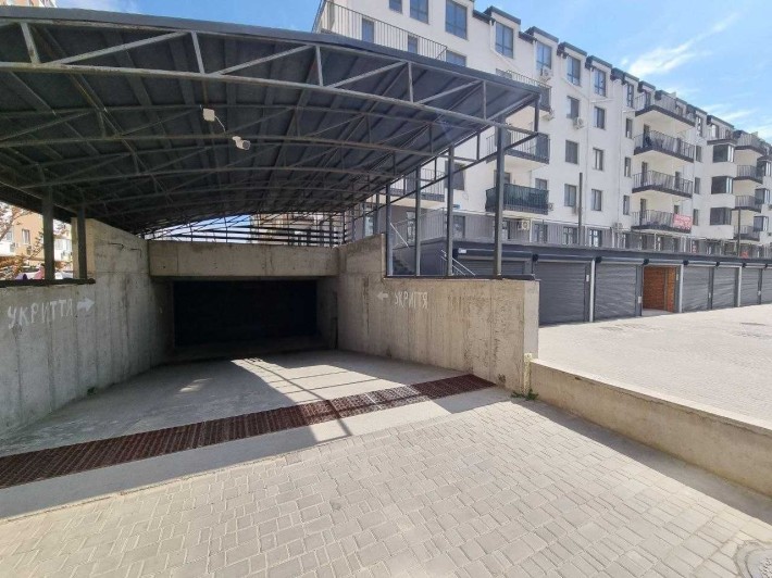 Здам в оренду броньований підземний паркінг. Сахарова. - фото 1