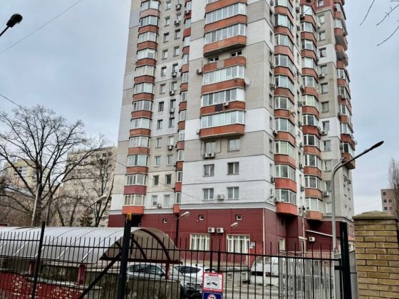 Паркомісце в підземному паркінгу Соломʼянський район Киев