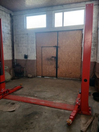 Здам гараж з підьомником. - фото 1