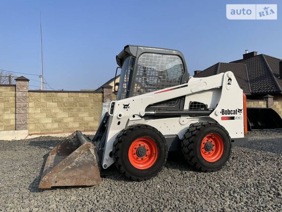 Аренда Мини погрузчик бобкат. Bobkat сдам в аренду Гореничи