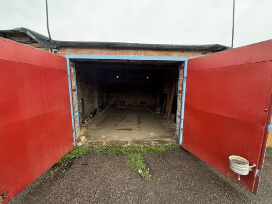 Сдам капітальний гараж на боженка яма Розсошенцы