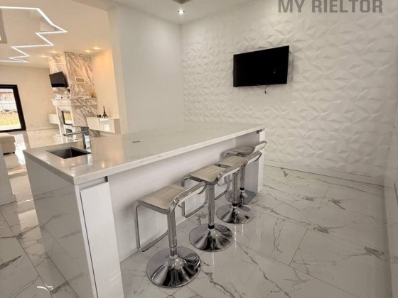 Продаж будинку Ужгород, Табла Ужгород