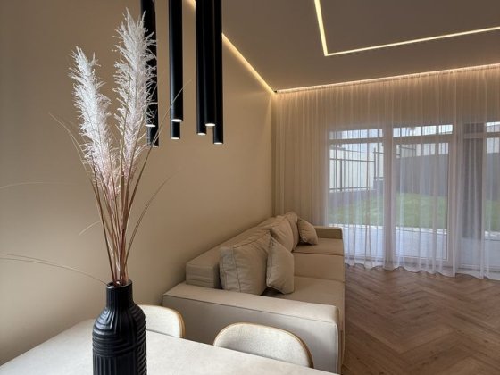 Продаж дизайнерського будинку на Бамі Ужгород