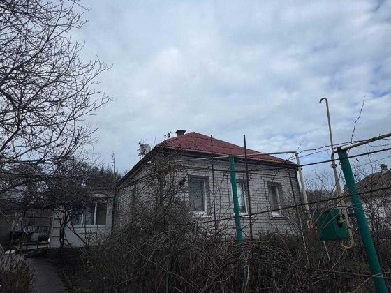 Будинок в 20 км від м Дніпро,зупинка електрички   212 км ,за ЖМ Ігрень Дніпро