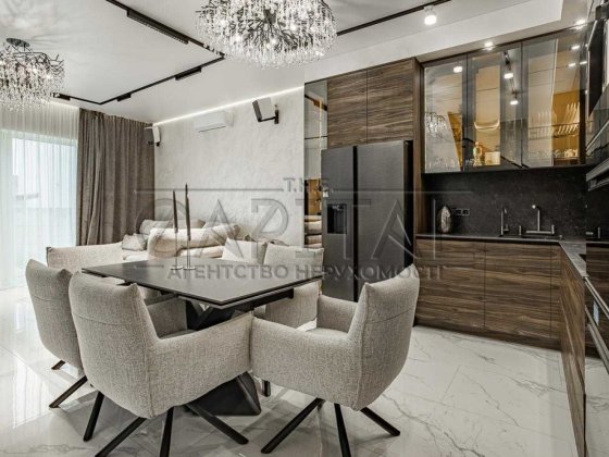 ГОТОВИЙ ДО ПРОЖИВАННЯ !! Продаж будинку (таунхауса)  ! Осокорки ! метро СЛАВУТИЧ