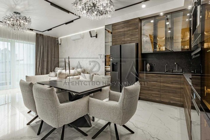 ГОТОВИЙ ДО ПРОЖИВАННЯ !! Продаж будинку (таунхауса)  ! Осокорки ! метро СЛАВУТИЧ - фото 1