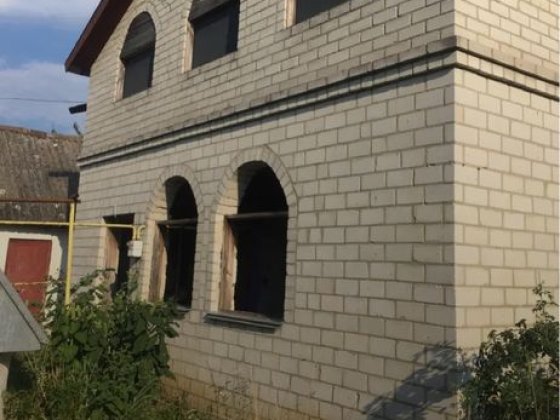 Продам  дом недострой  пер. Максютова Житомир