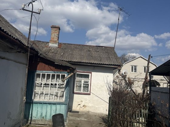 Продаж частини будинку | крошня | своя земля Житомир