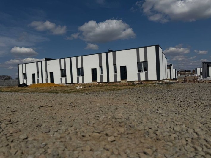 Продам одноповерховий таунхаус - фото 1