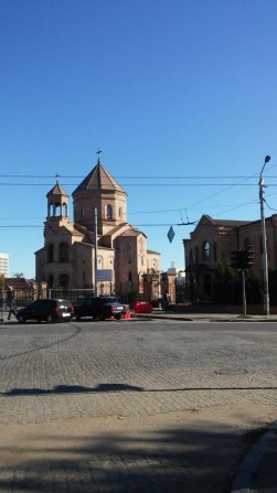 Продам 36м2 часть дома с гаражом низ Рабочая пр Леси Украинки . - фото 1