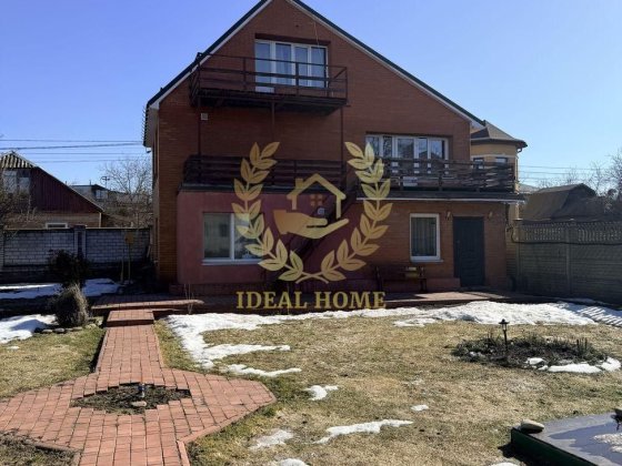 Продаж будинку на Берківці Київ