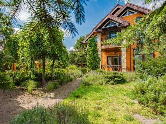 Продаж будинку / Київ, Чапаївка / 180м2  12 соток / Голосіївський район Київ