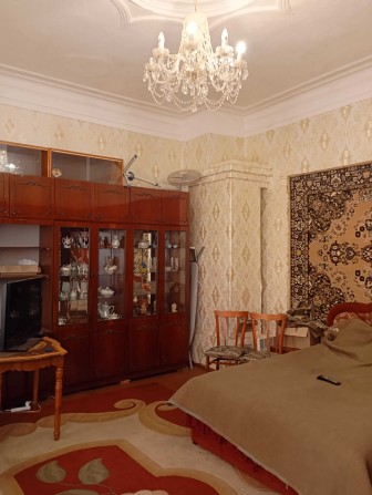 Частина будинку в центрі з АО - фото 1